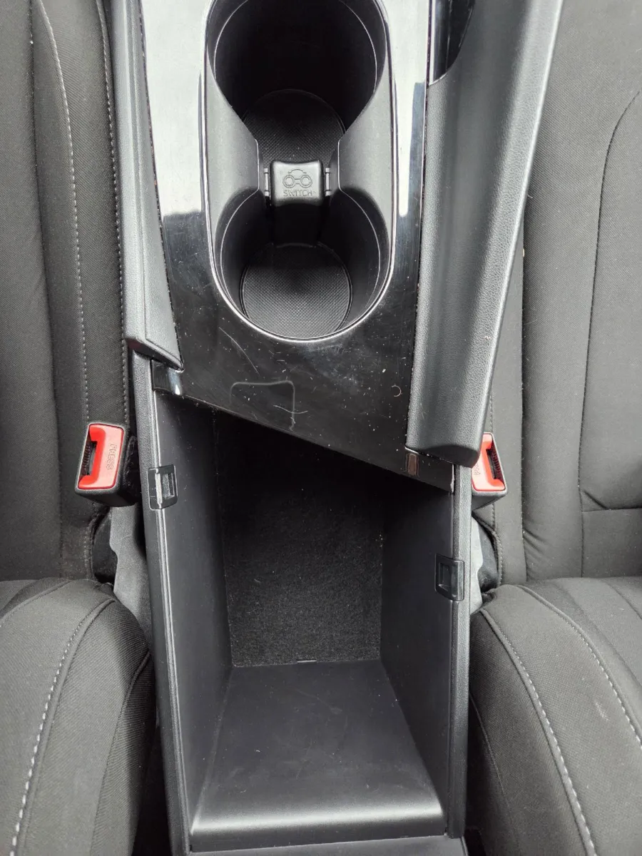 Hyundai Elantra photo 22