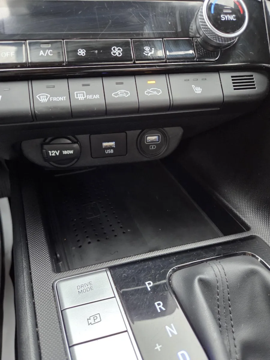 Hyundai Elantra photo 23