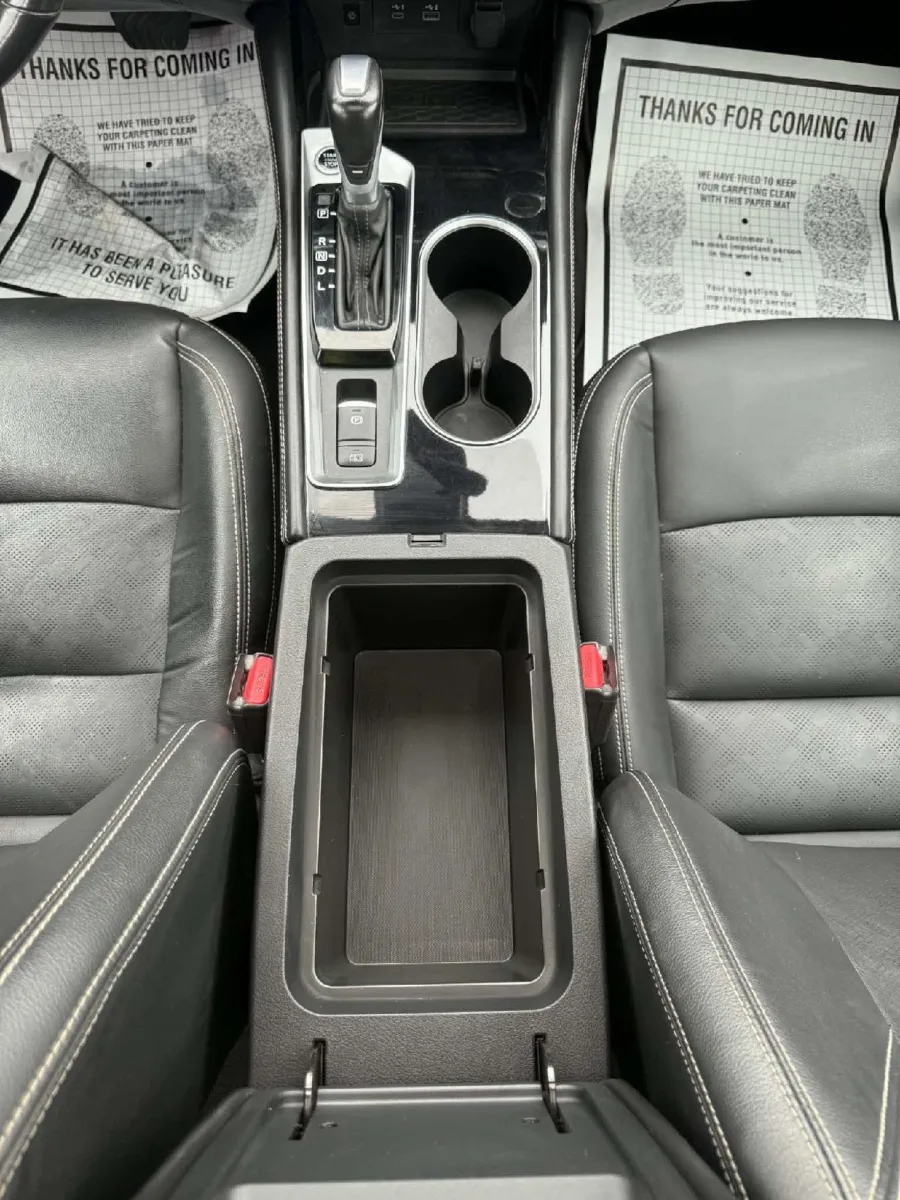 Nissan Altima photo 21