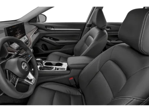 More photos of 2023 Nissan Altima 2.5 SL at Capital City Motor Company, IA