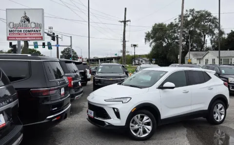 White 2025 Buick Encore GX Preferred for sale in Des Moines, IA