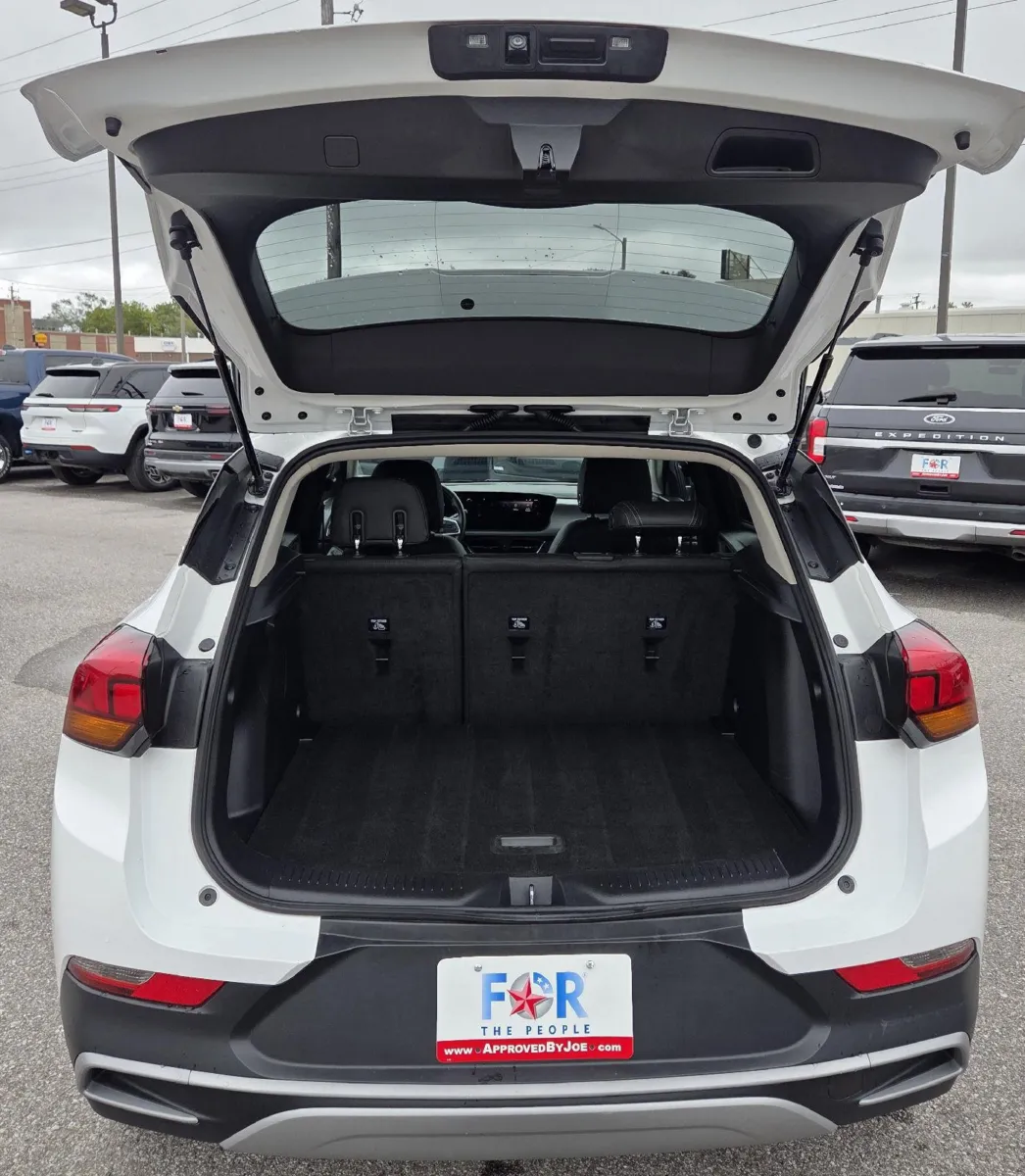 Buick Encore GX photo 9