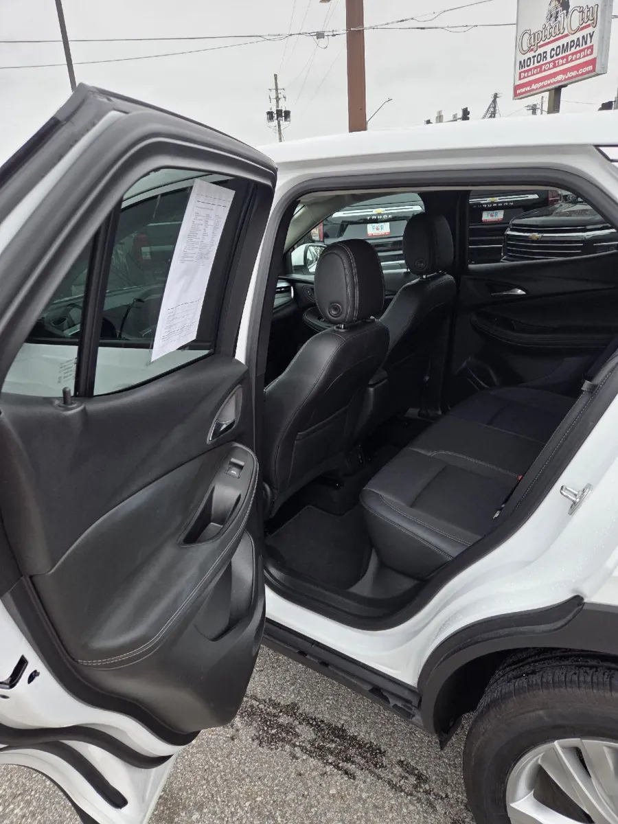 Buick Encore GX photo 14