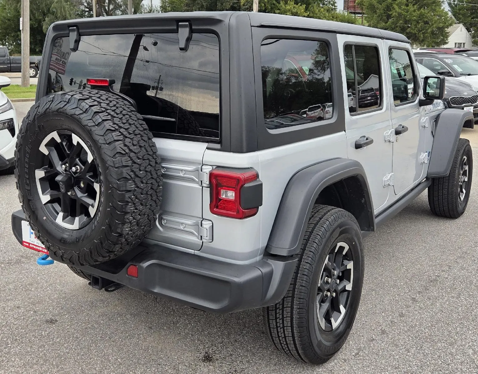 2024 Jeep Wrangler 4xe Rubicon photo 7