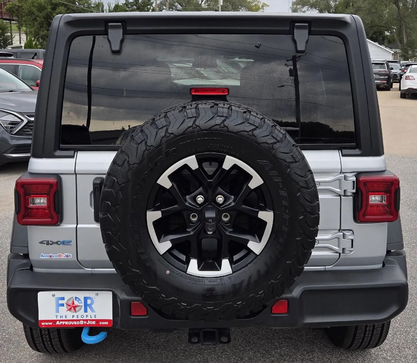 2024 Jeep Wrangler 4xe Rubicon photo 9