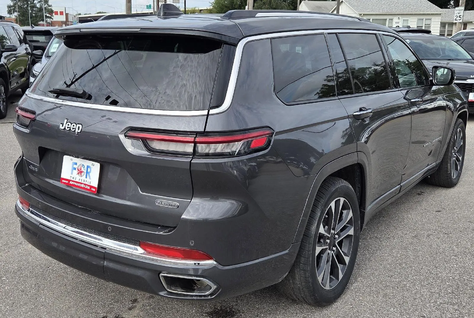 Jeep Grand Cherokee L photo 7