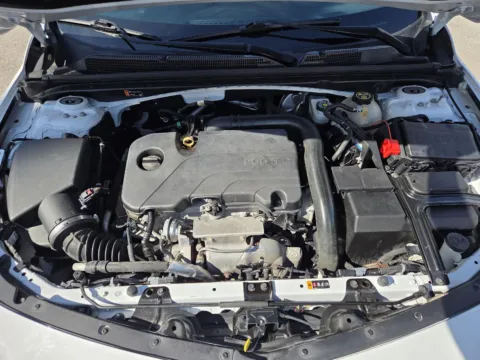 More photos of 2020 Chevrolet Malibu LS at Capital City Motor Company, IA