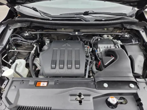 More photos of 2024 Mitsubishi Eclipse Cross SE at Capital City Motor Company, IA