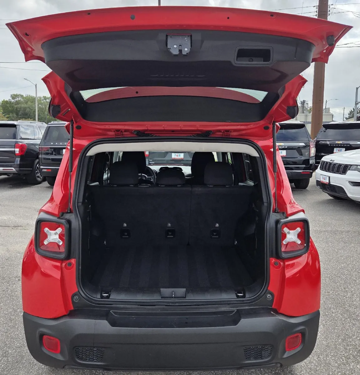 Jeep Renegade photo 10