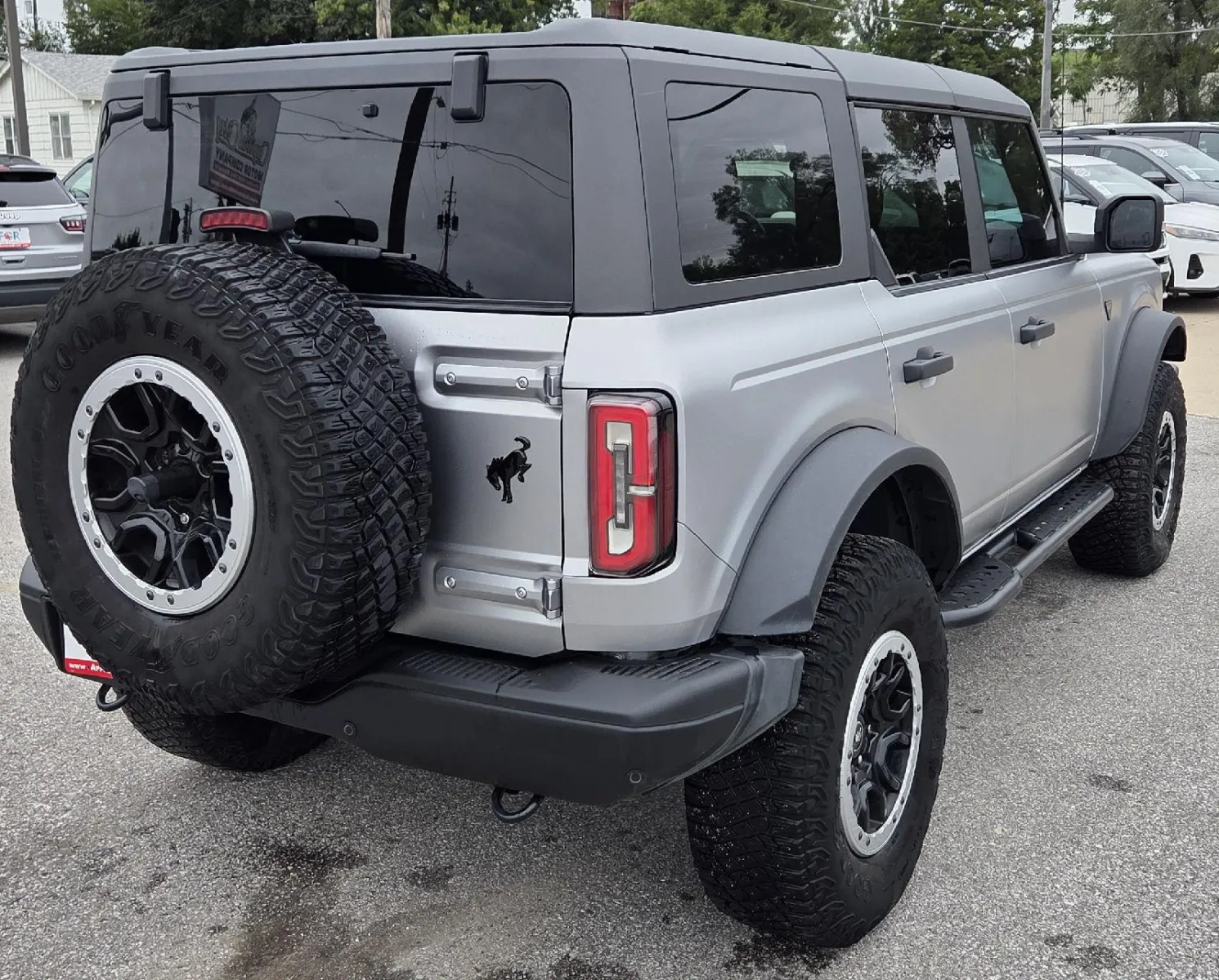 Ford Bronco photo 7