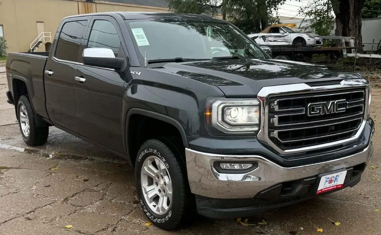 GMC Sierra
