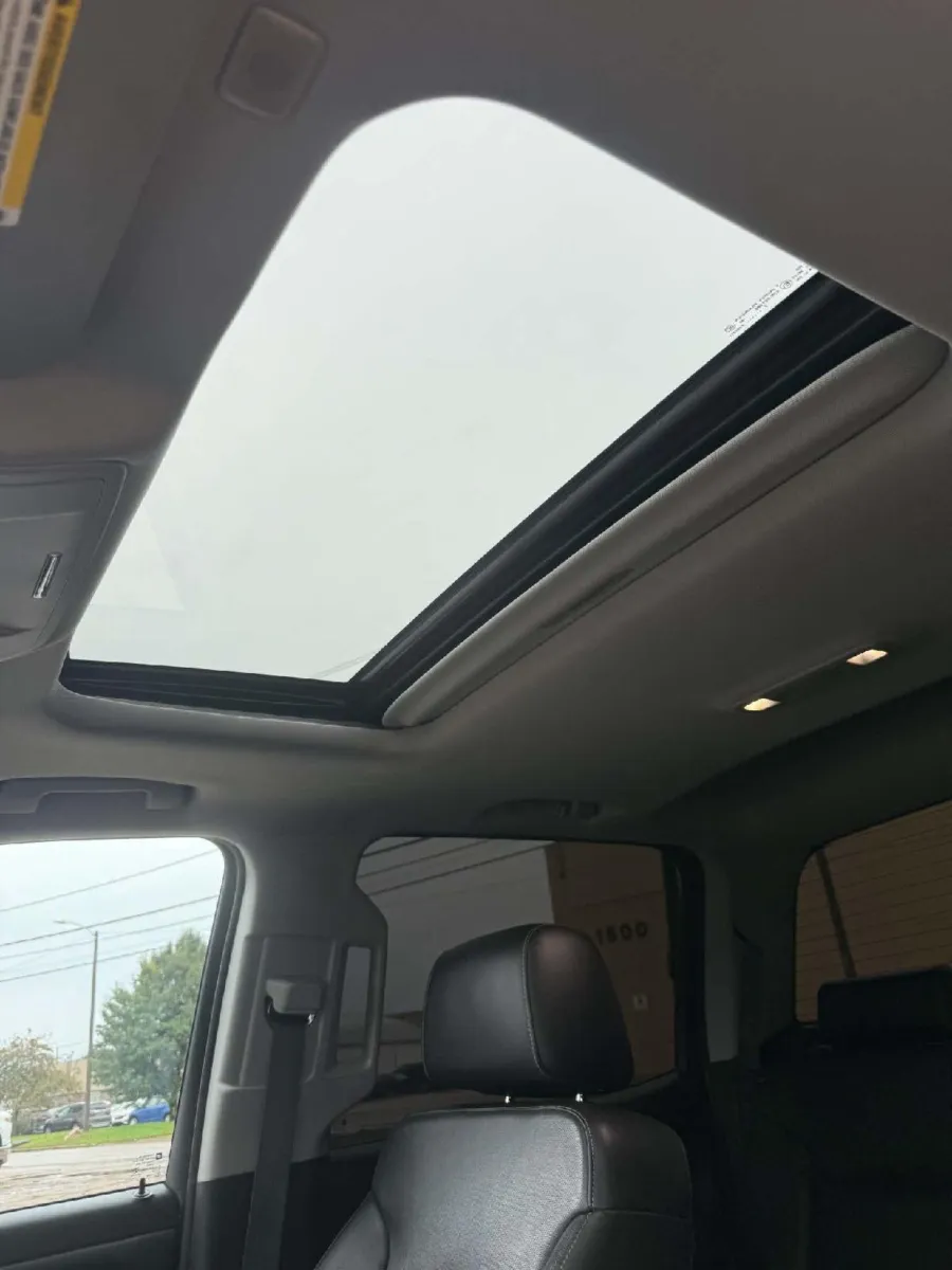GMC Sierra photo 21