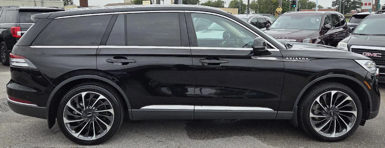 Lincoln Aviator photo 6