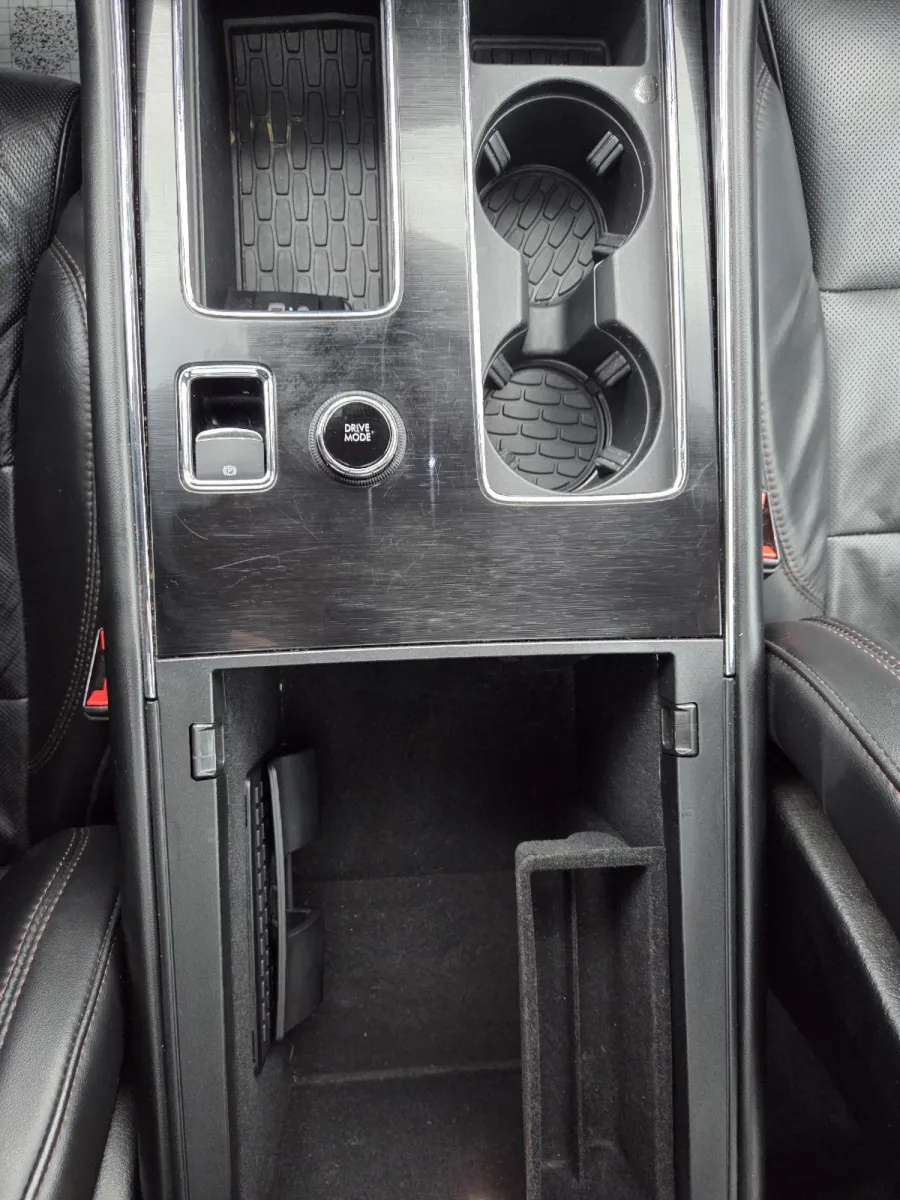 Lincoln Aviator photo 26
