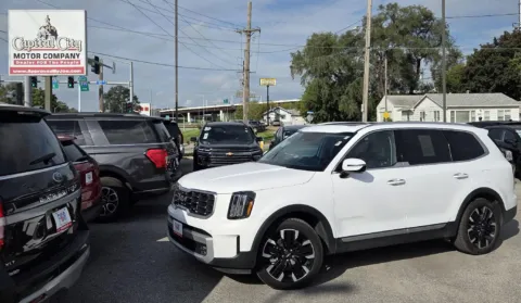 White 2024 Kia Telluride SX-Prestige for sale in Des Moines, IA