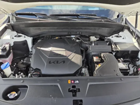 More photos of 2024 Kia Telluride SX-Prestige at Capital City Motor Company, IA