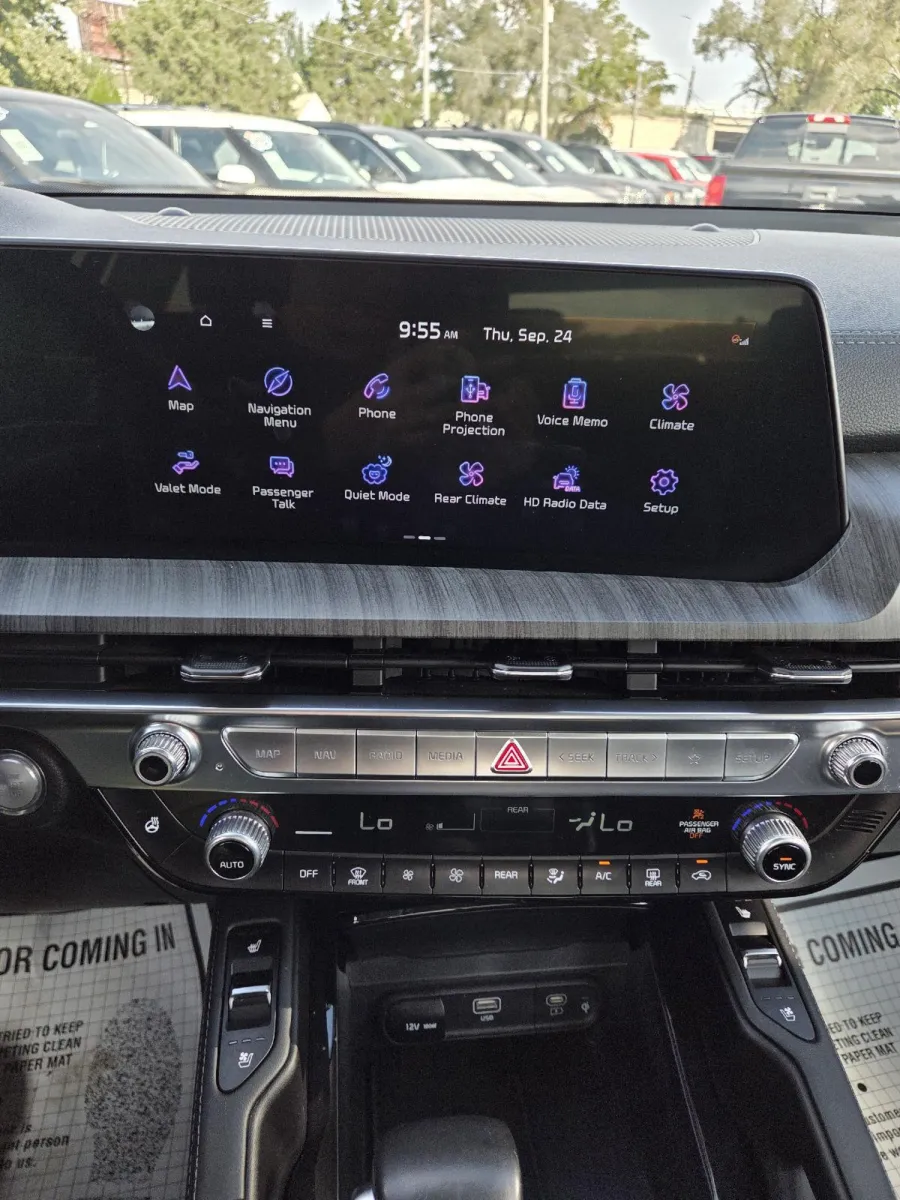 Kia Telluride photo 23