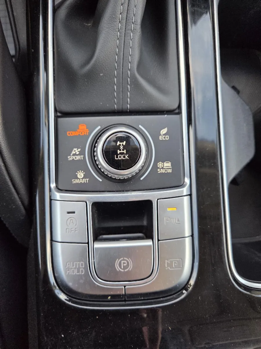 Kia Telluride photo 26