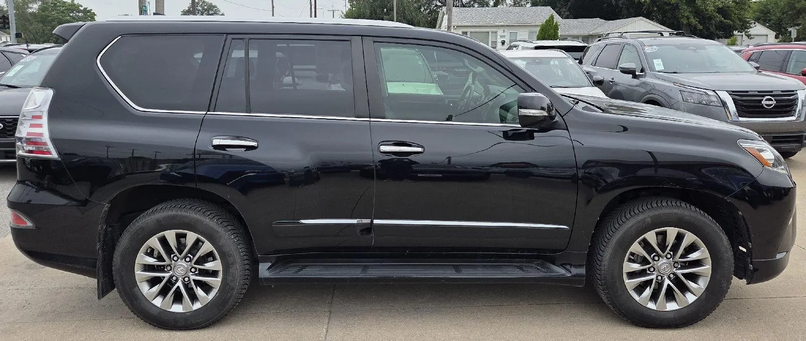 Lexus GX photo 6