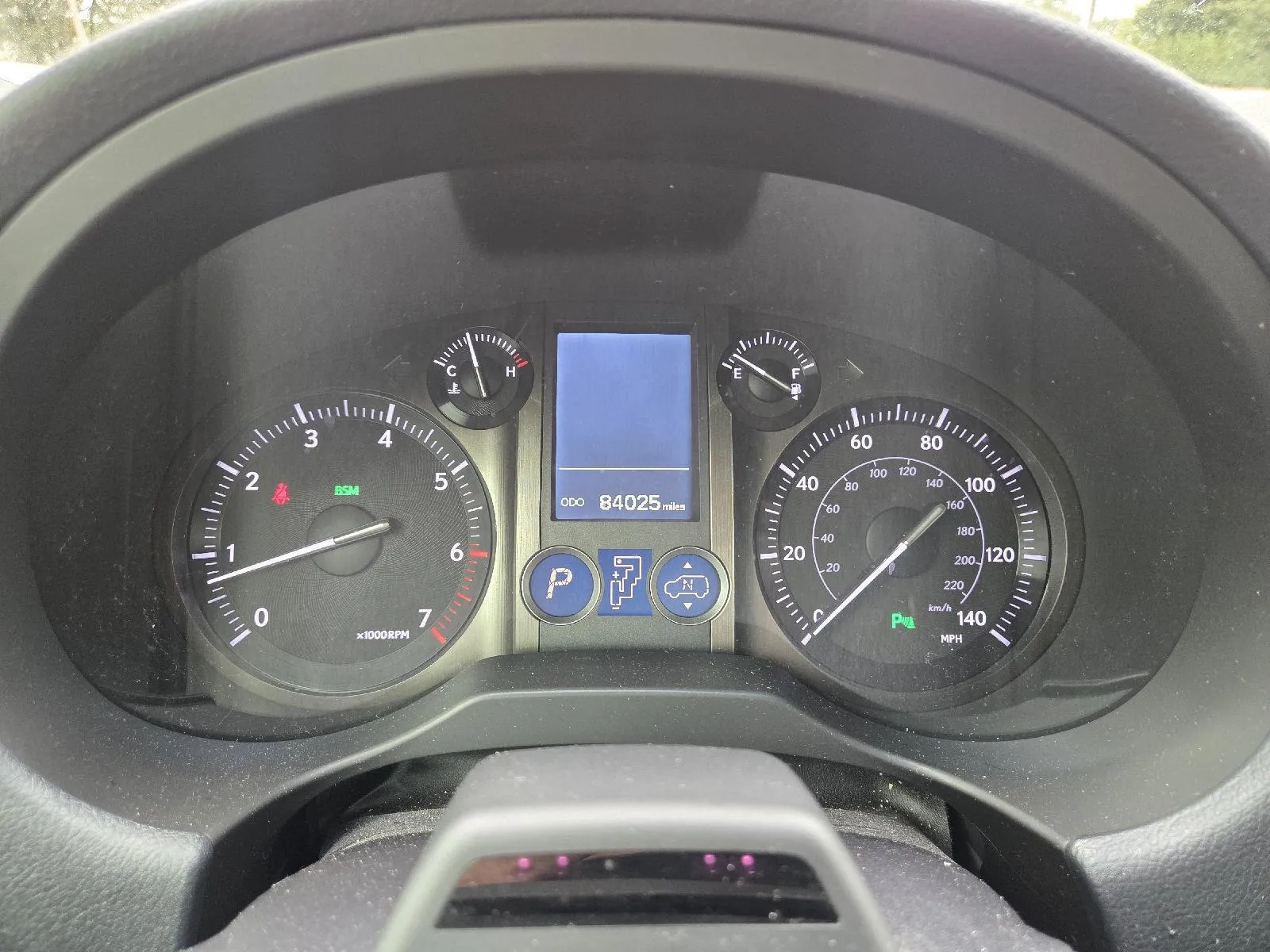 Lexus GX photo 21