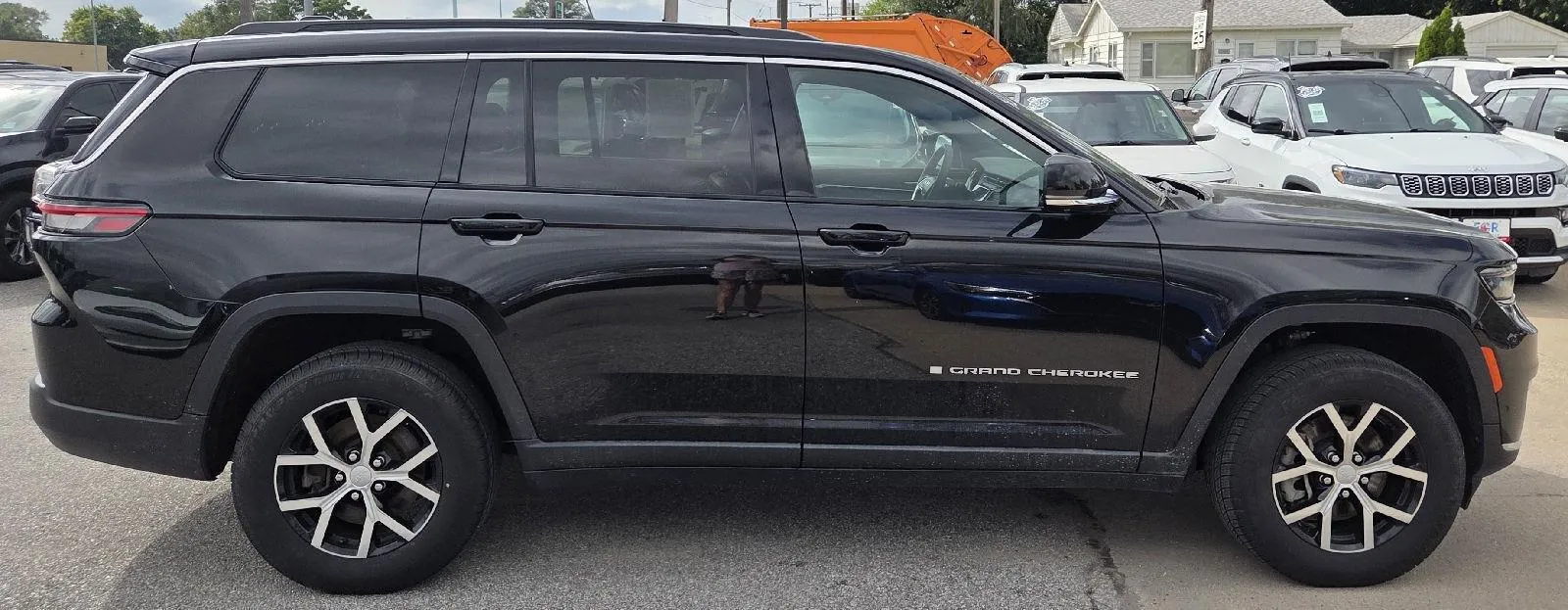 Jeep Grand Cherokee L photo 6