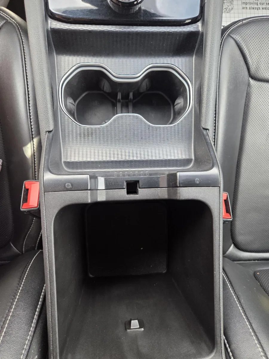 Jeep Grand Cherokee L photo 23