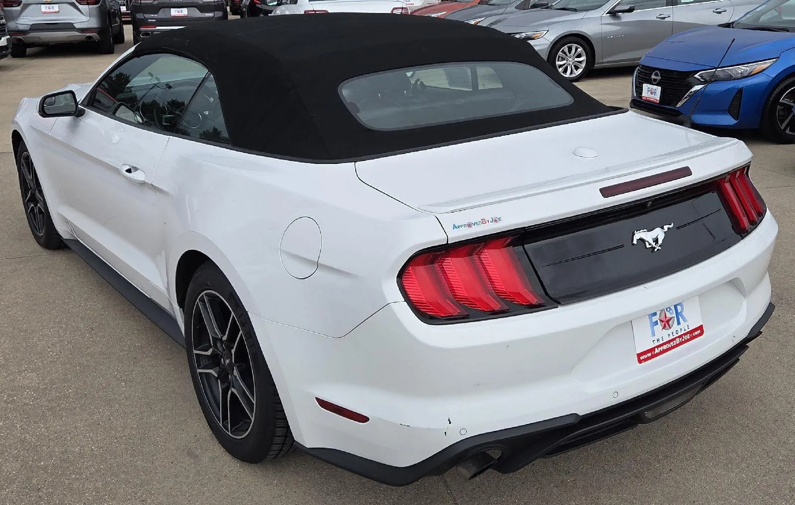 2020 Ford Mustang EcoBoost Premium photo 7