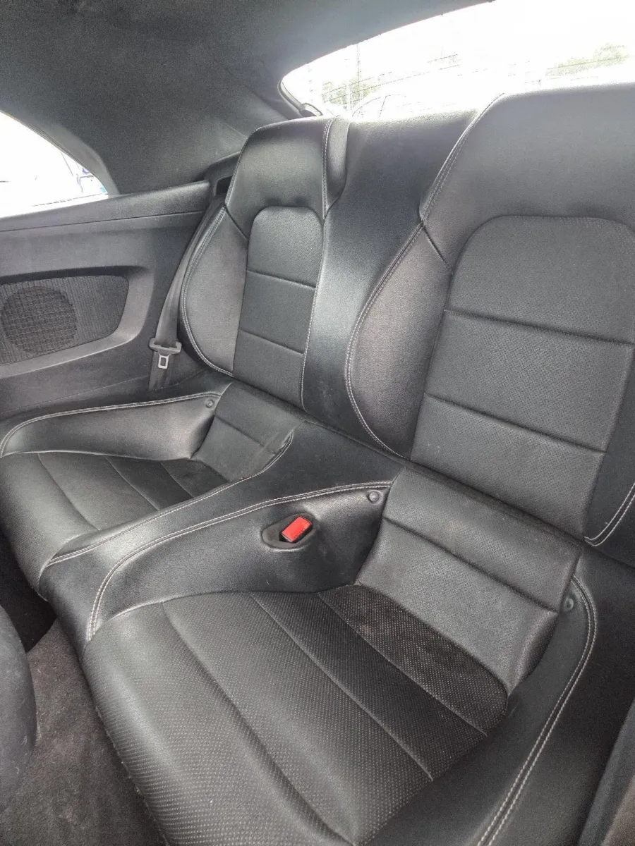 2020 Ford Mustang EcoBoost Premium photo 15