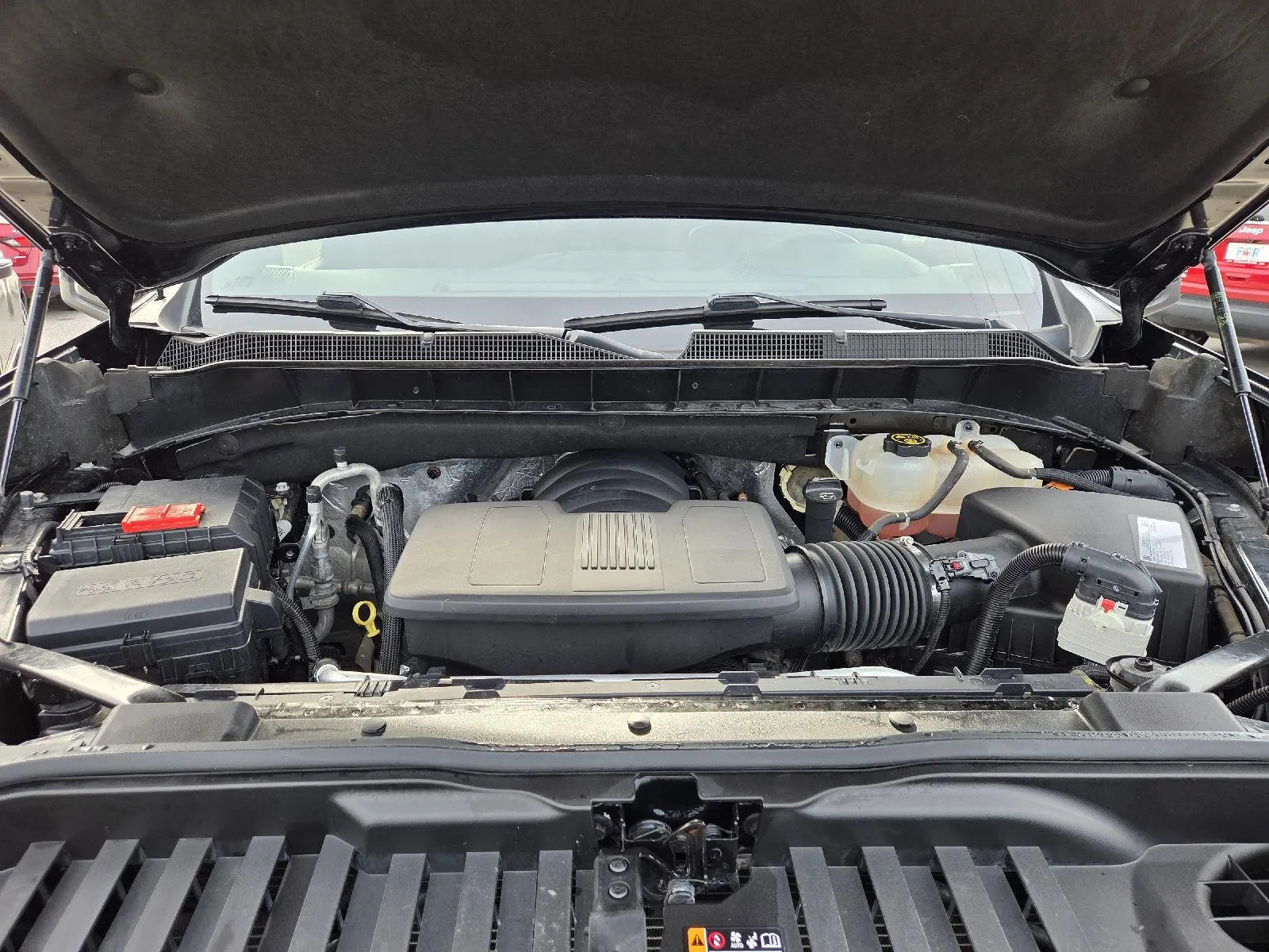 Chevrolet Silverado photo 4