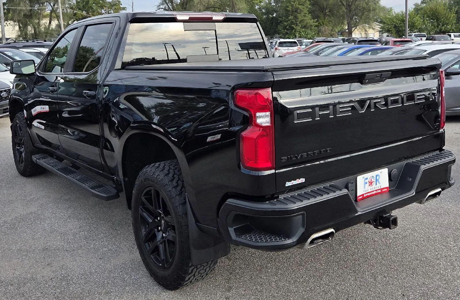 Chevrolet Silverado photo 7