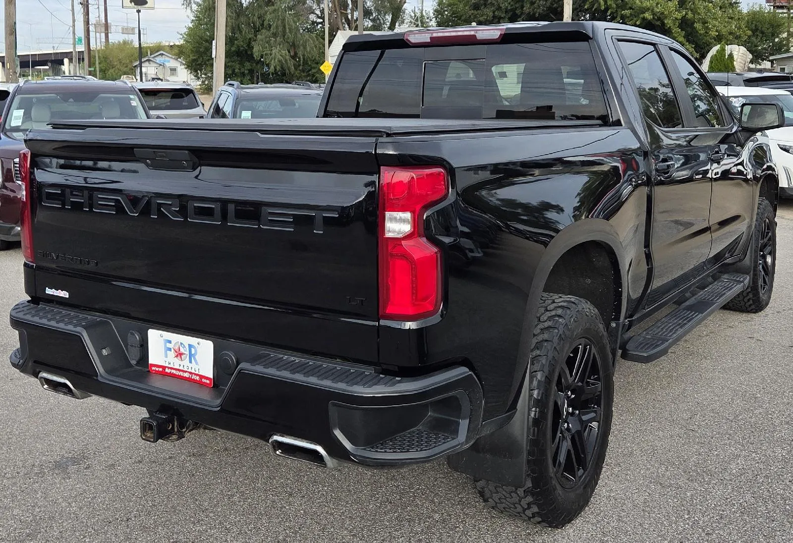 Chevrolet Silverado photo 8