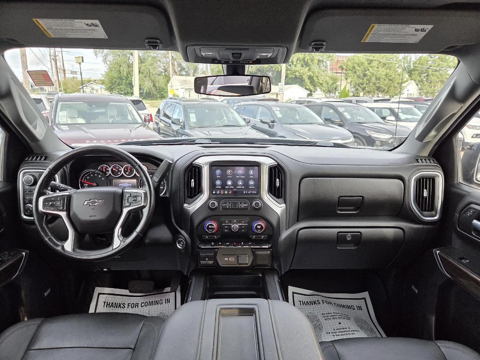 Chevrolet Silverado photo 18
