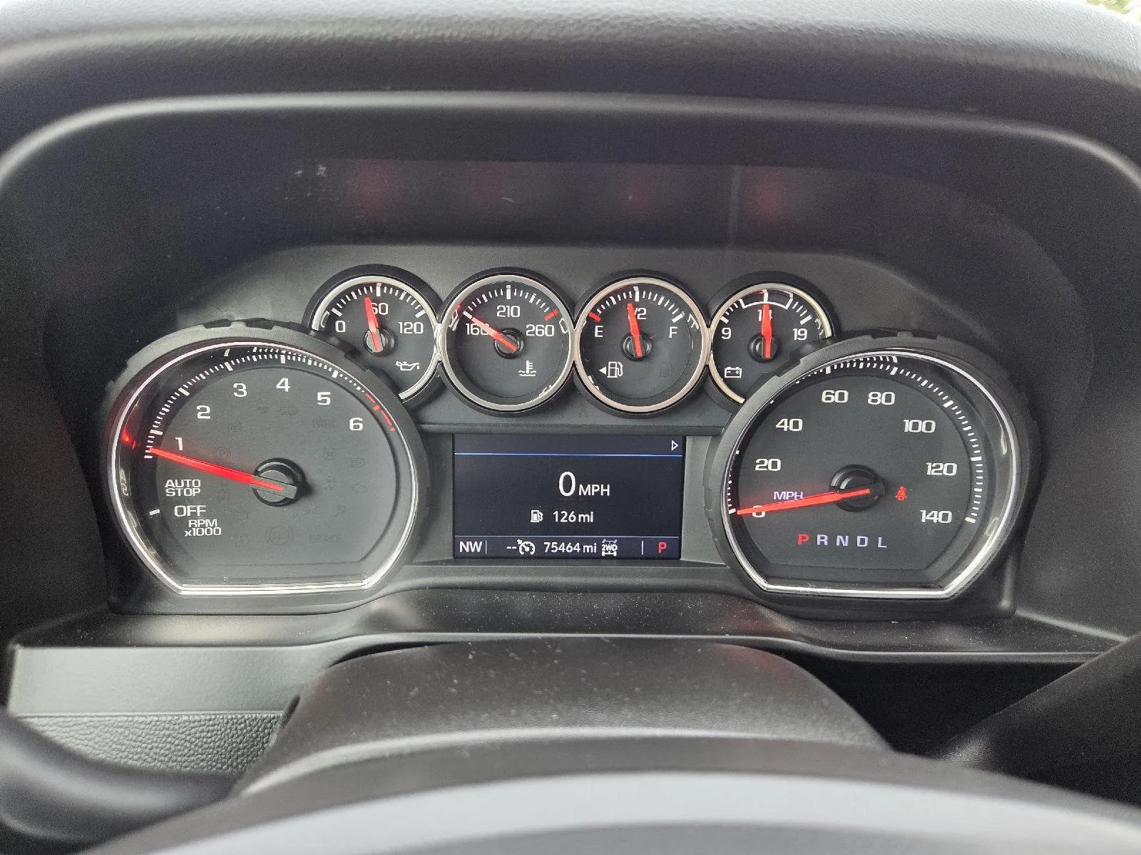 Chevrolet Silverado photo 20
