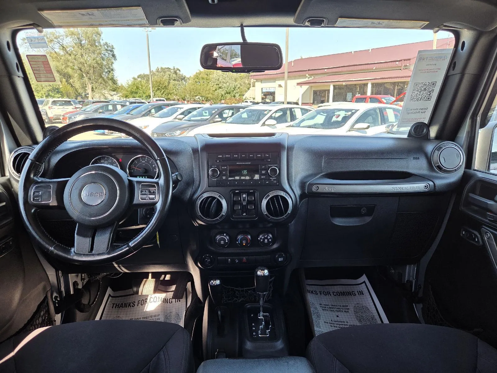 Jeep Wrangler photo 17