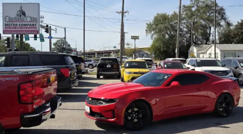 Red 2019 Chevrolet Camaro 1LT for sale in Des Moines, IA