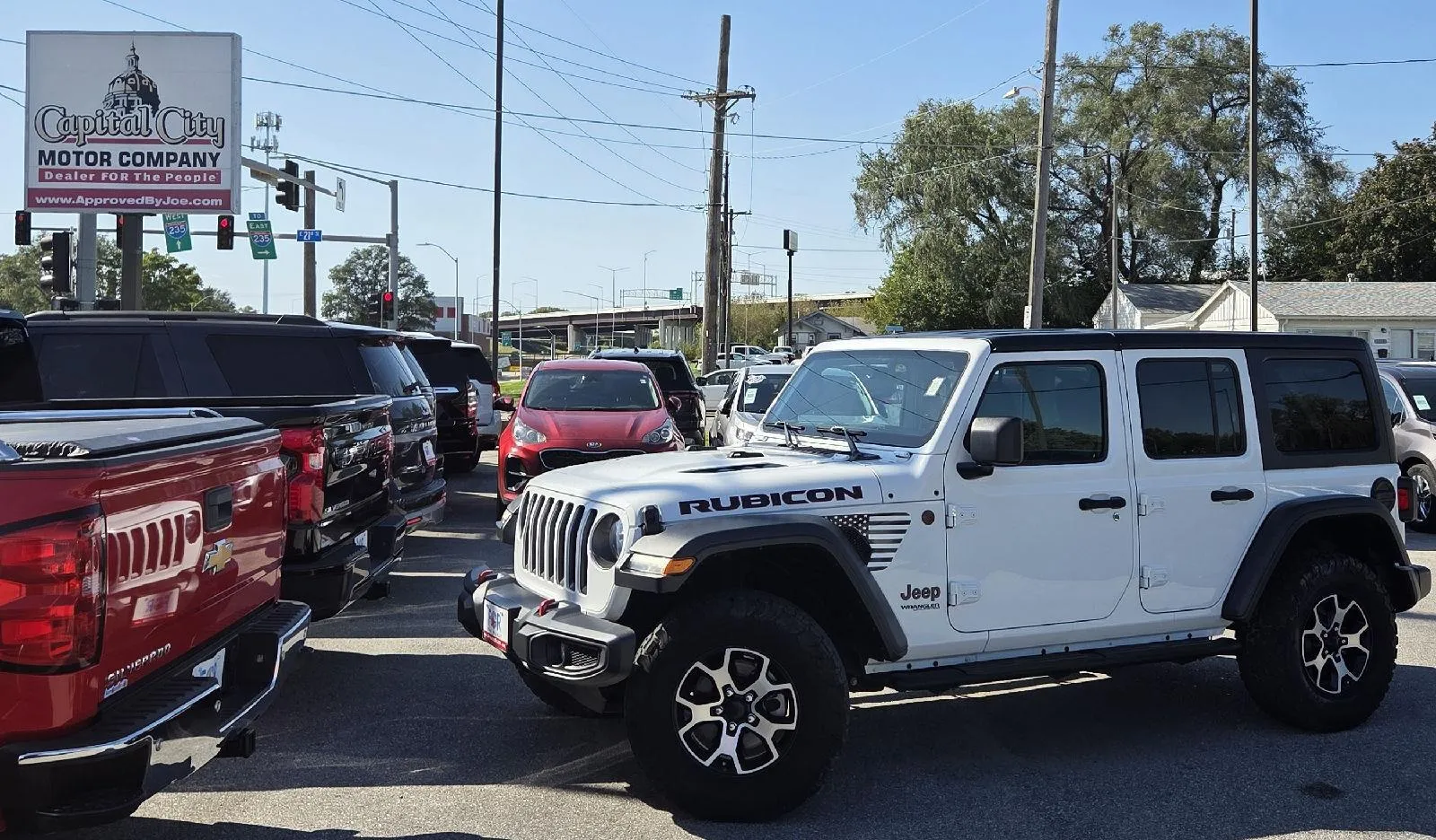 White 2021 Jeep Wrangler Unlimited Rubicon for sale in Des Moines, IA