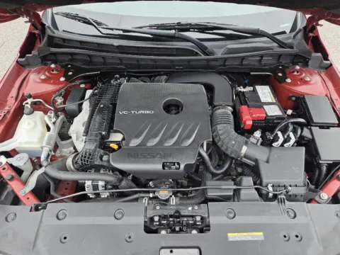 More photos of 2019 Nissan Altima 2.0 Platinum at Capital City Motor Company, IA
