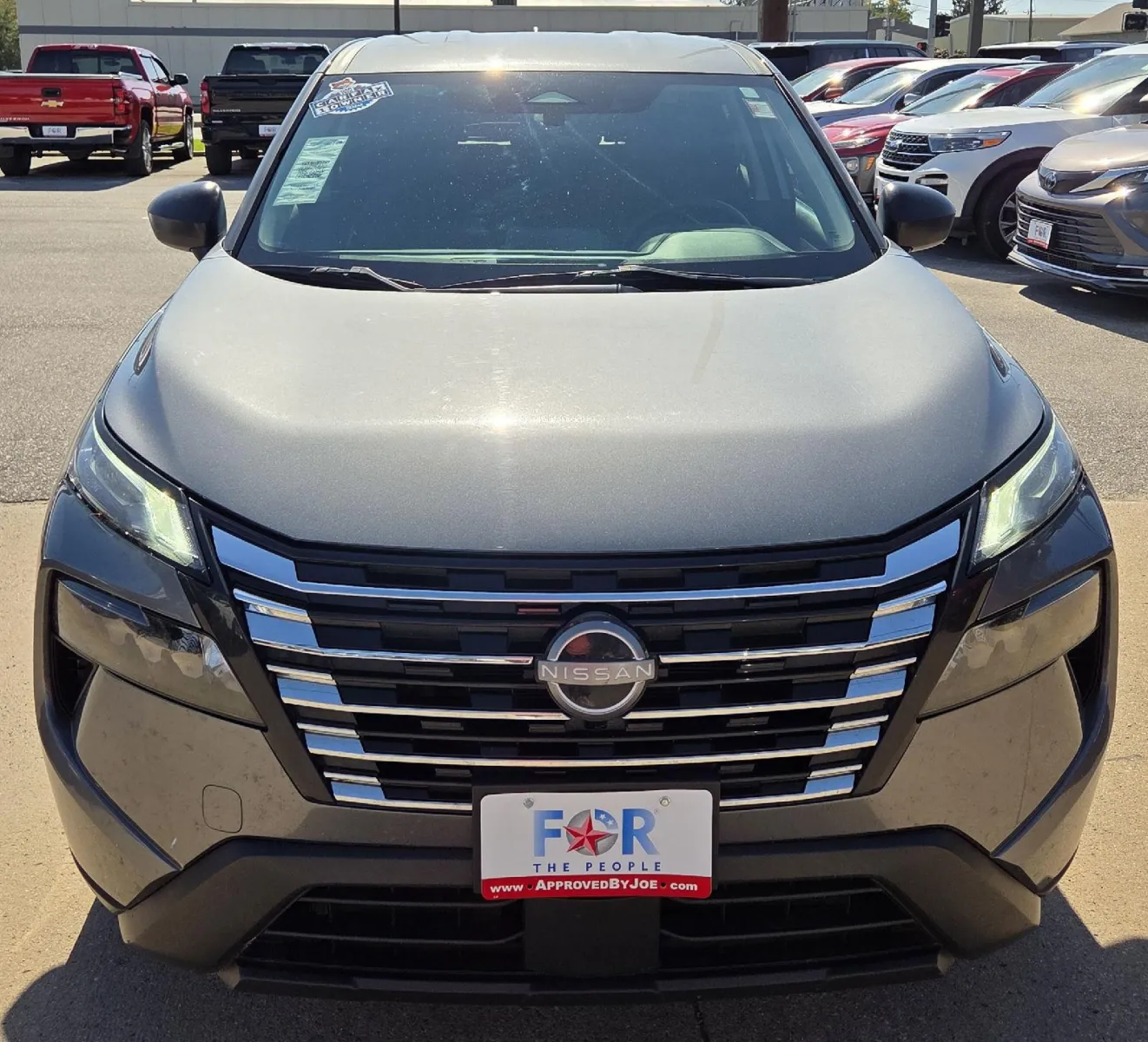2024 Nissan Rogue S photo 3