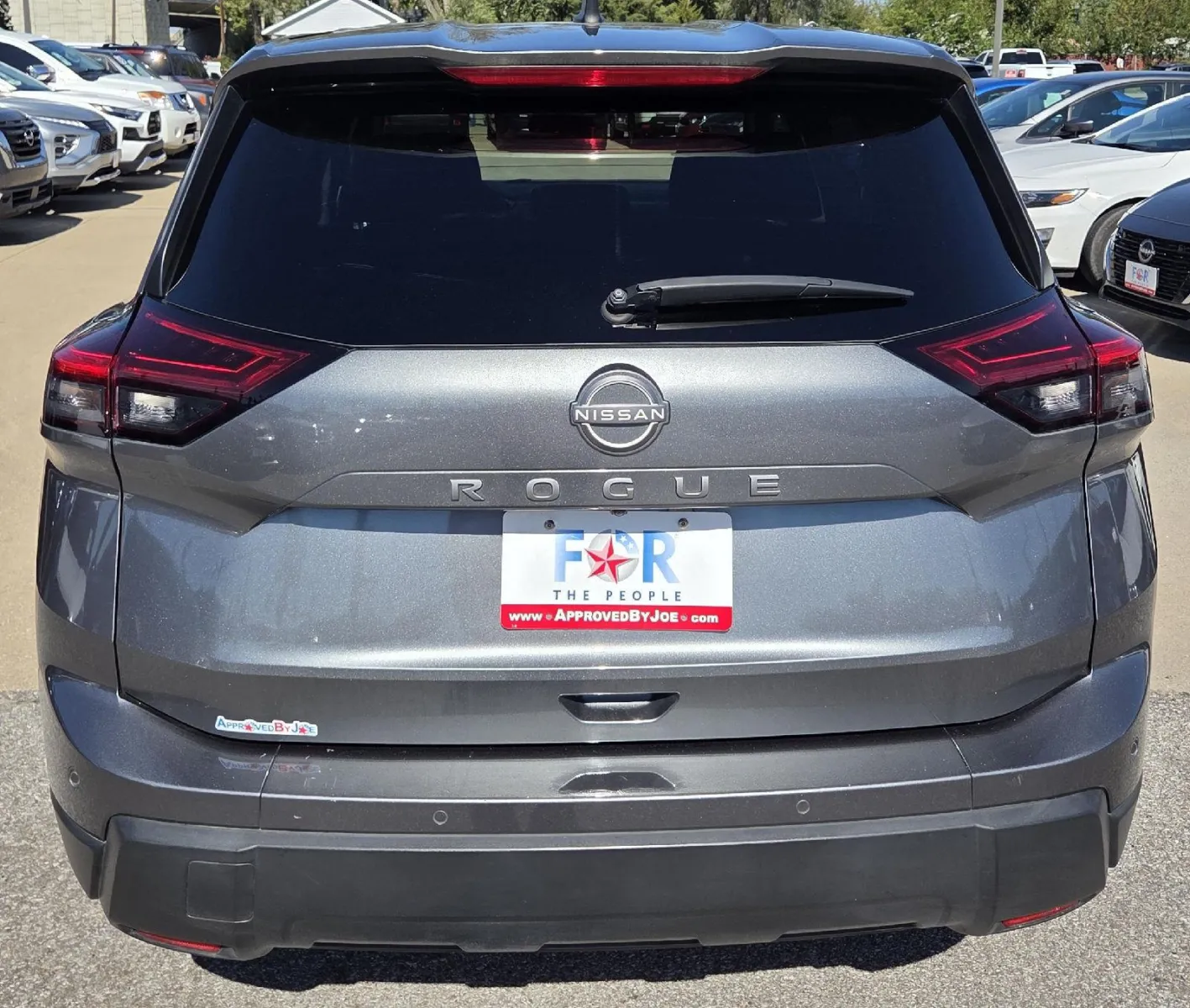 2024 Nissan Rogue S photo 9