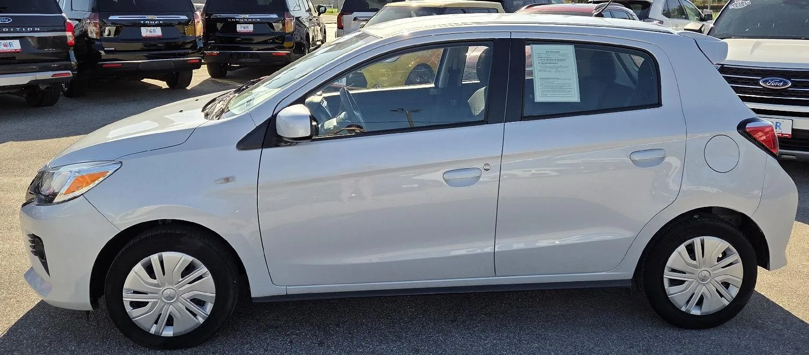 2024 Mitsubishi Mirage ES photo 5