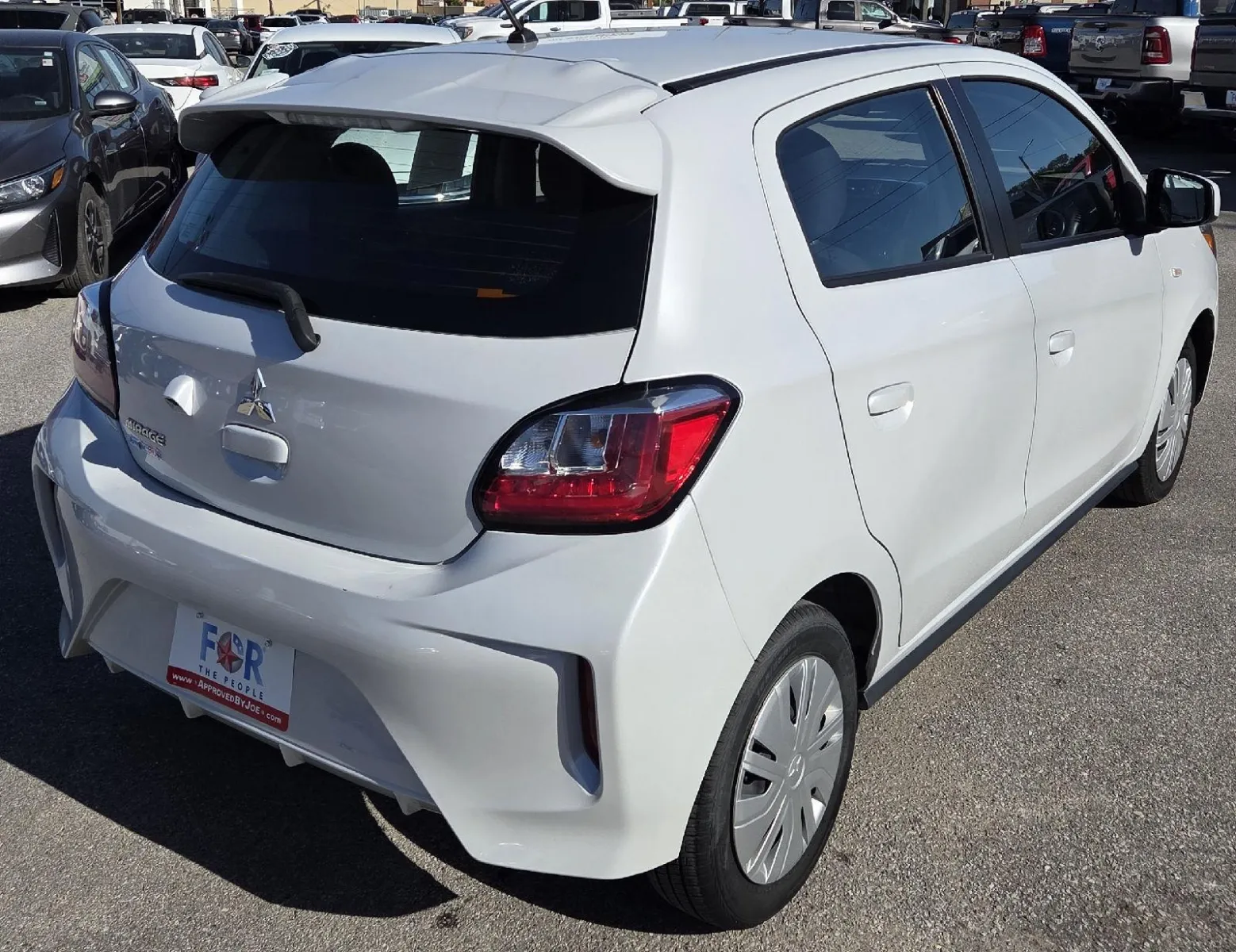 2024 Mitsubishi Mirage ES photo 8