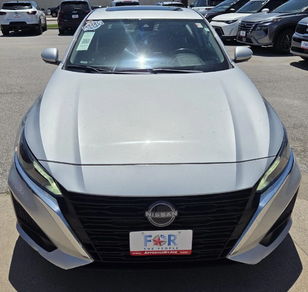 Nissan Altima photo 4