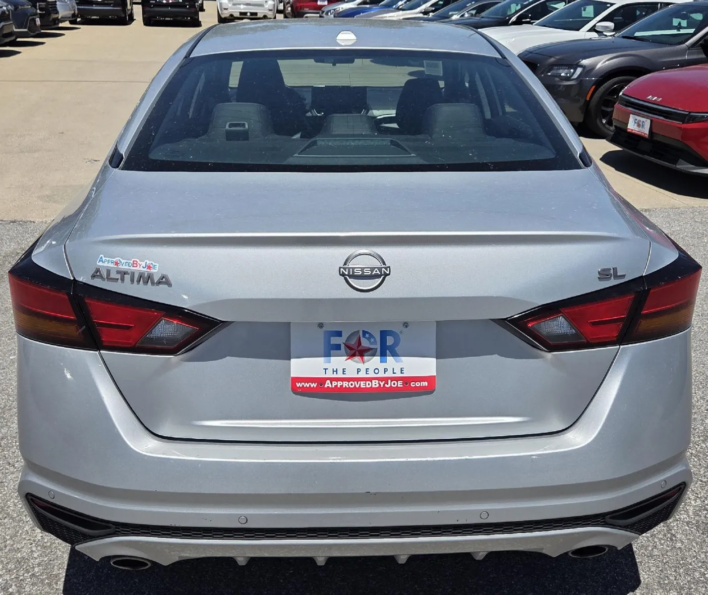 Nissan Altima photo 11