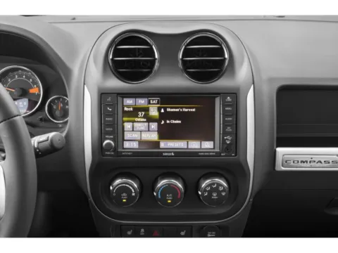 More photos of 2015 Jeep Compass Sport at Capital City Motor Company, IA