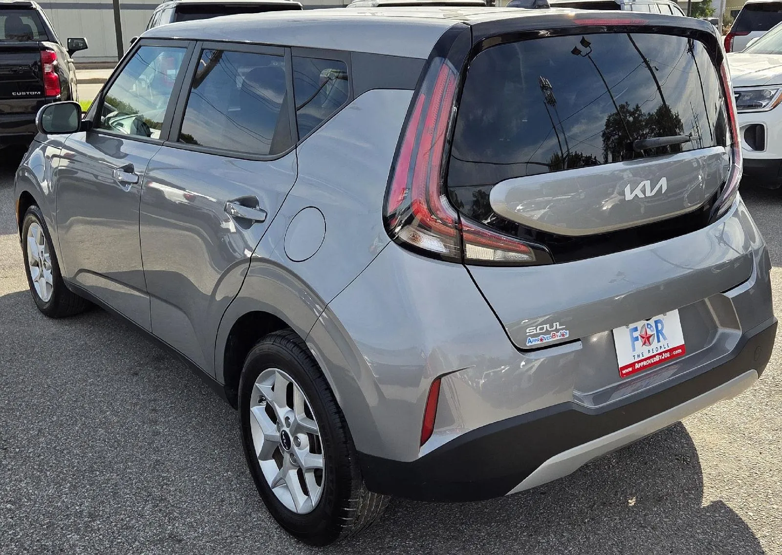 2024 Kia Soul LX photo 8