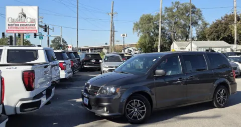 Gray 2019 Dodge Grand Caravan GT for sale in Des Moines, IA