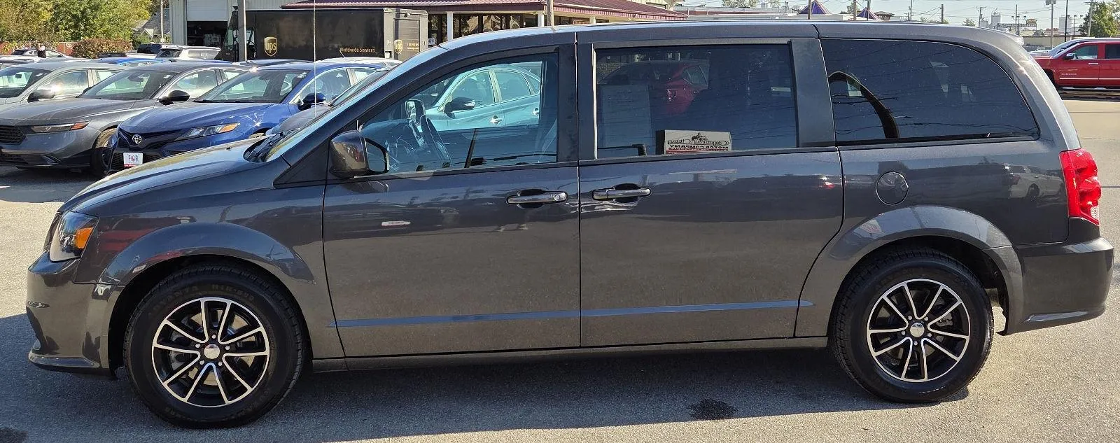 2019 Dodge Grand Caravan GT photo 5