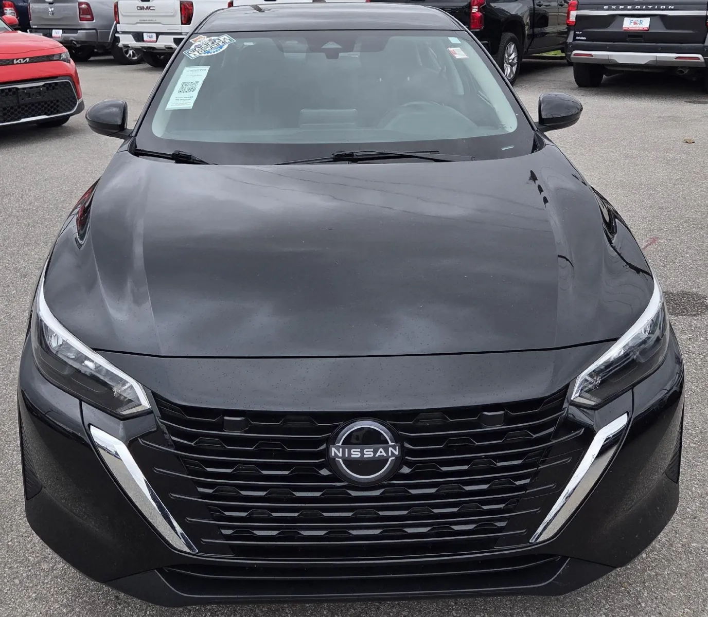 2024 Nissan Sentra SV photo 3
