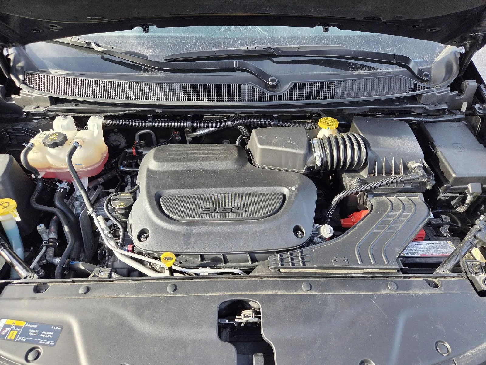2025 Chrysler Pacifica Limited photo 4