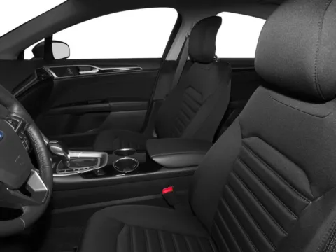 More photos of 2016 Ford Fusion SE at Capital City Motor Company, IA
